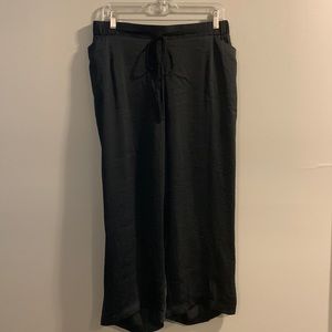 Lane Bryant size 22 Cropped Satin-Like Wide-Leg Pants